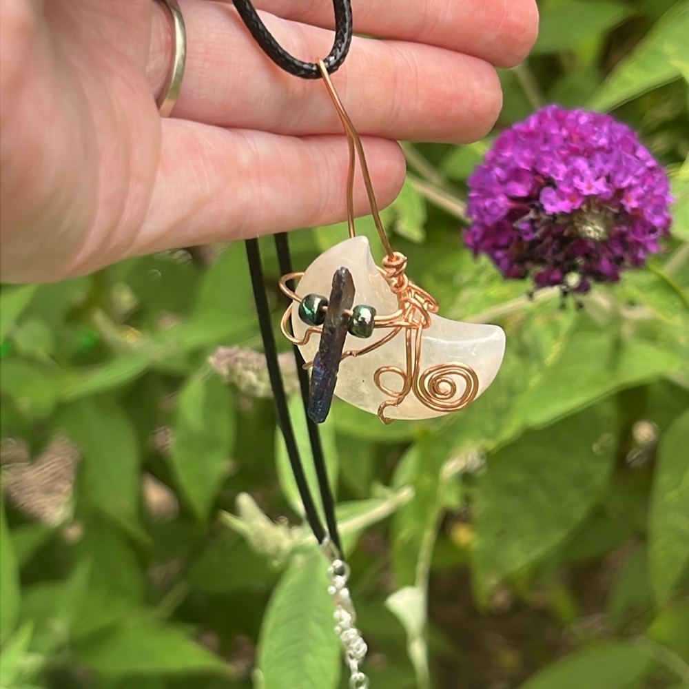 Handmade Moon Shape Stone‎ Spiral Wrapped Copper Pendant on Black Cord Necklace